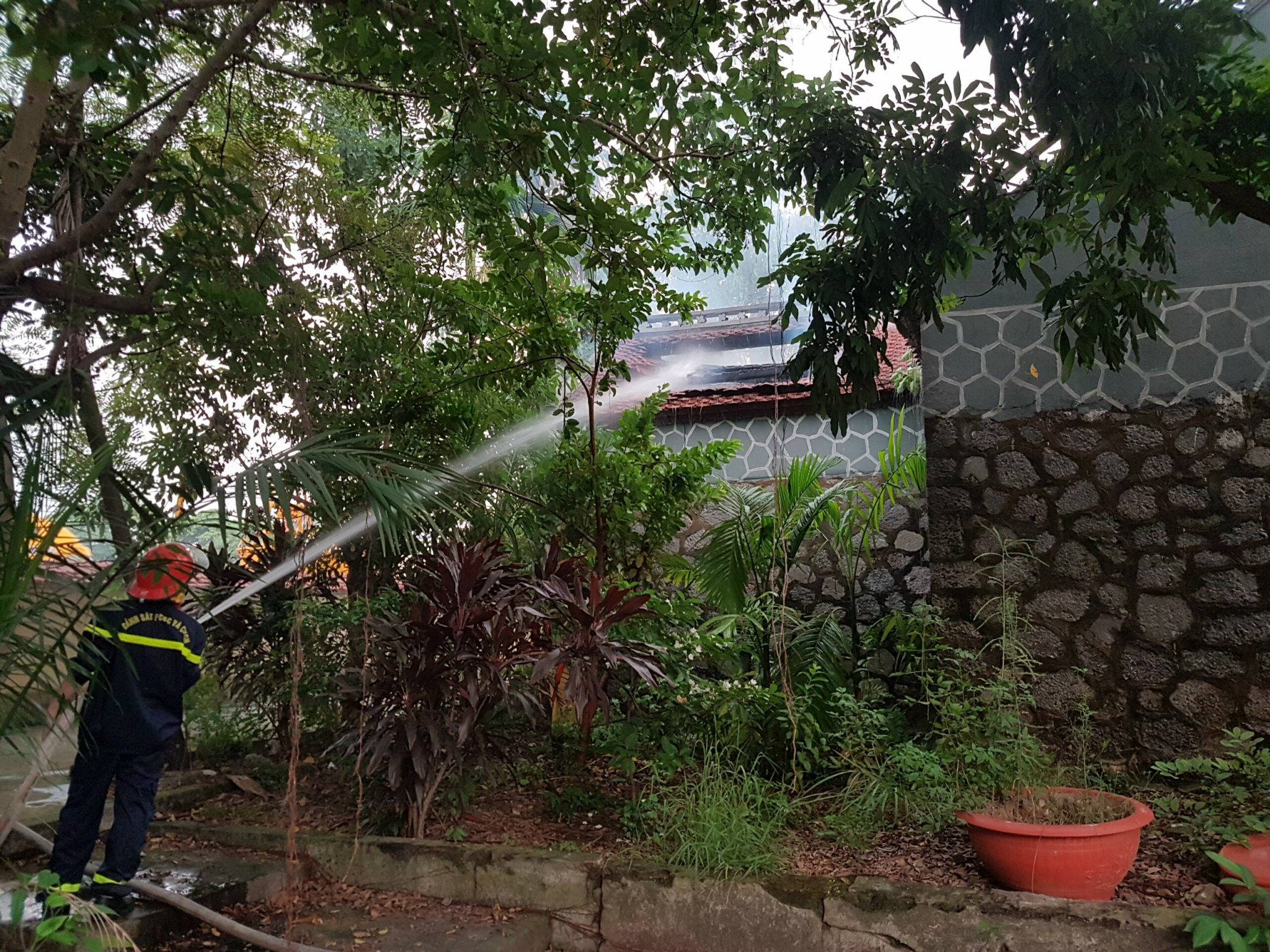 Bảo đảm an toàn phòng cháy chữa cháy tại các nơi thời tự, đình Chùa, miếu...